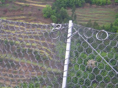 世界银行贷款铜仁农村公路项目第四批土建工程主动防护网购货及安装